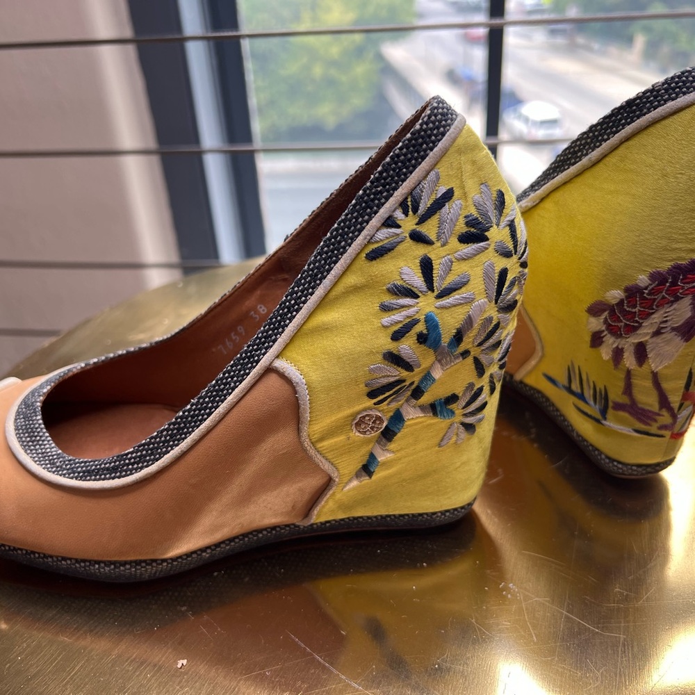 Dries Van Noten Yellow and Tan Embroidered Wedges